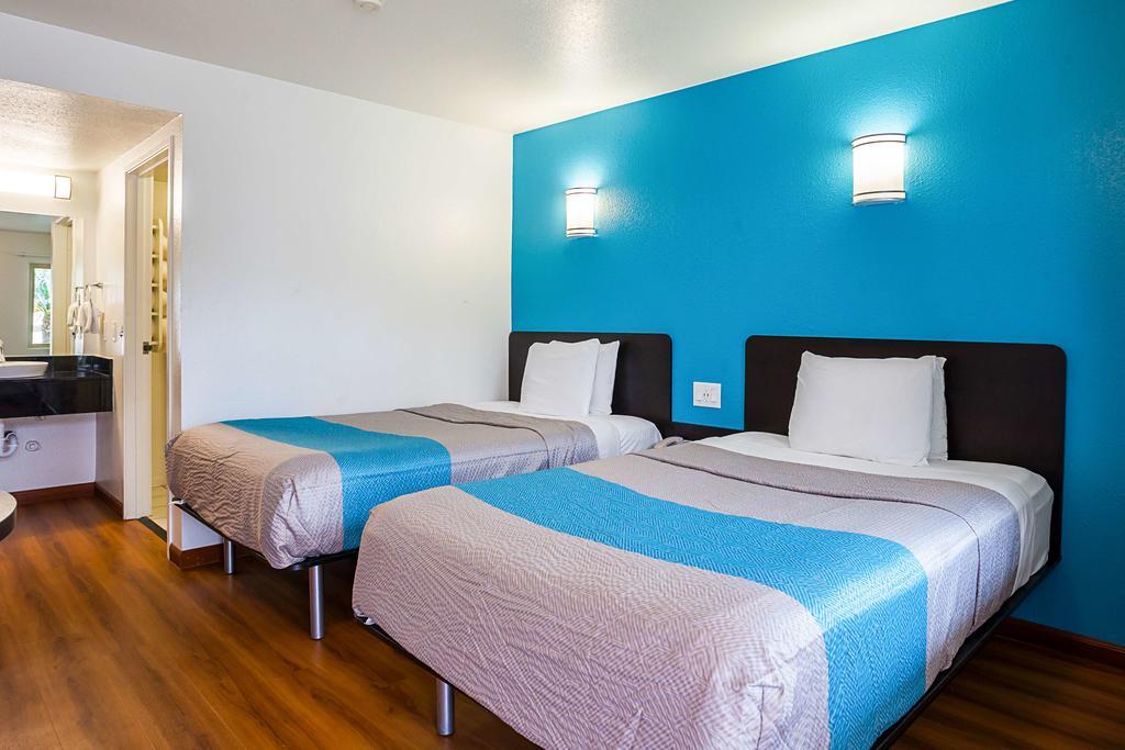 Motel 6-Ventura, Ca - Downtown 외부 사진