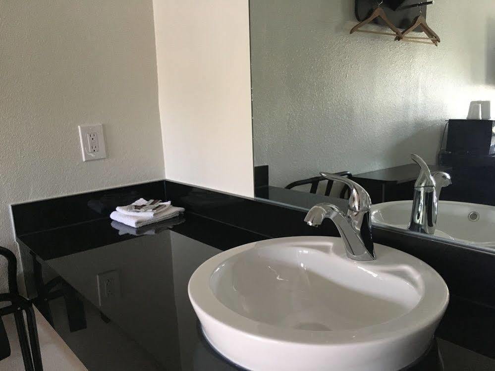 Motel 6-Ventura, Ca - Downtown 외부 사진