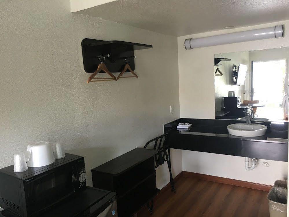 Motel 6-Ventura, Ca - Downtown 외부 사진