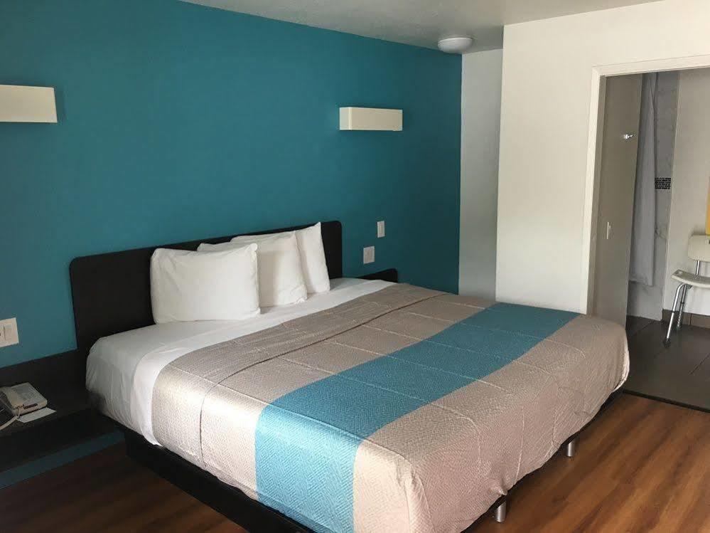 Motel 6-Ventura, Ca - Downtown 외부 사진
